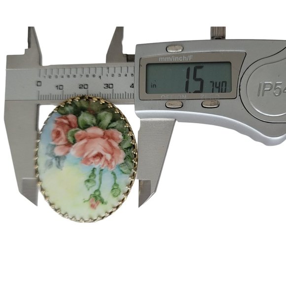 Painted Porcelain Rose Gold Tone Filigree Prong Oval Brooch E497 - Picture 5 of 7